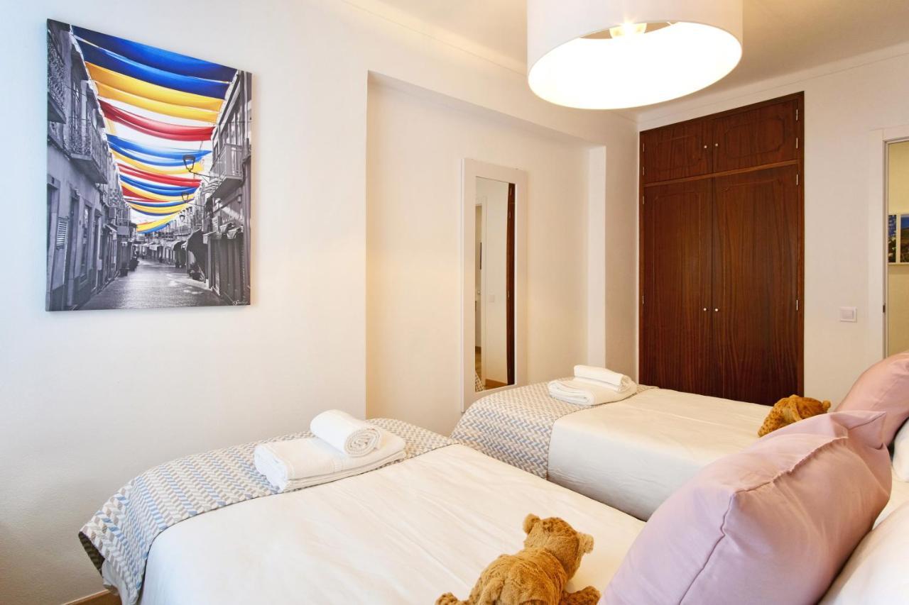Avenida T2 Apartment Quarteira