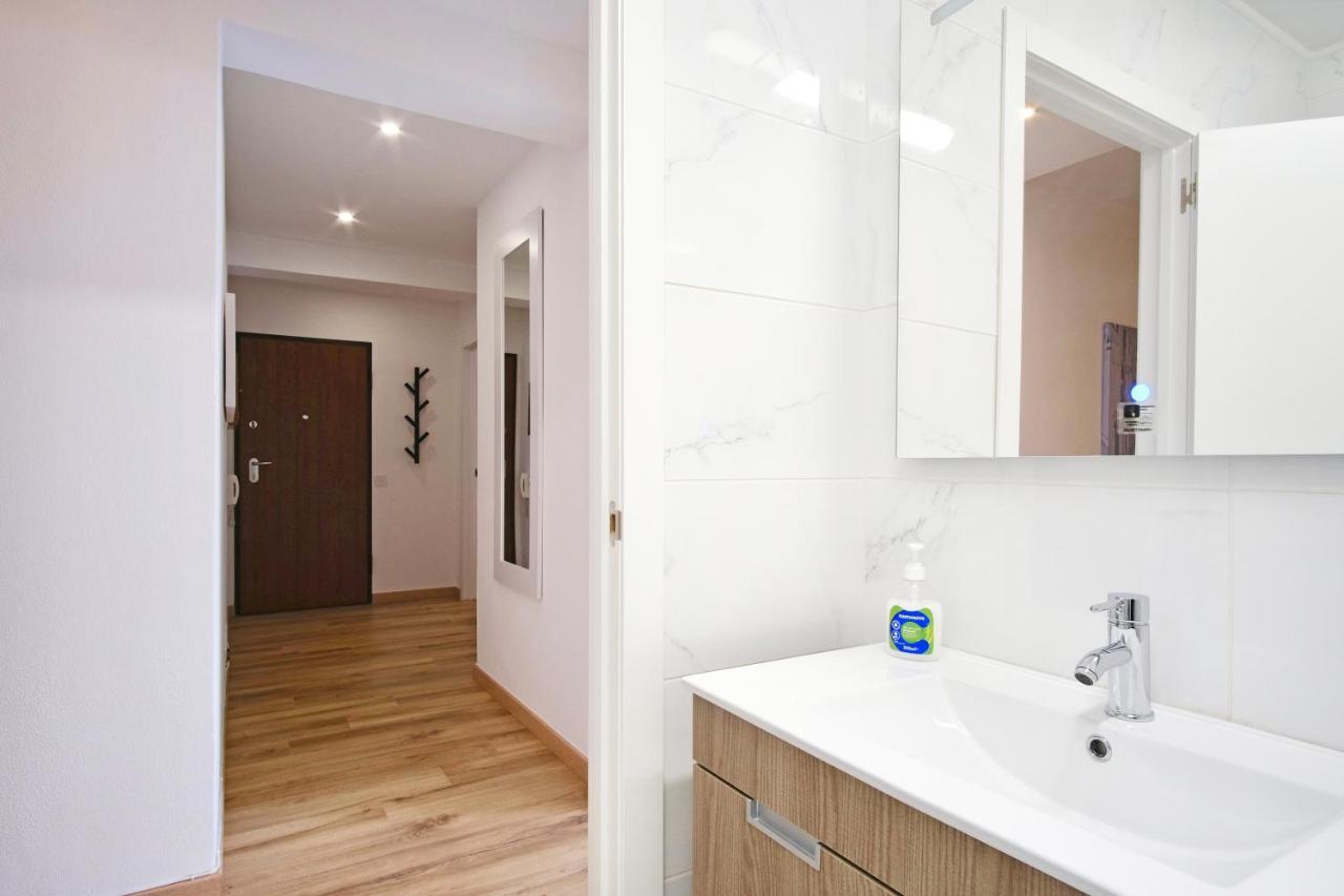 Avenida T2 Apartment Quarteira